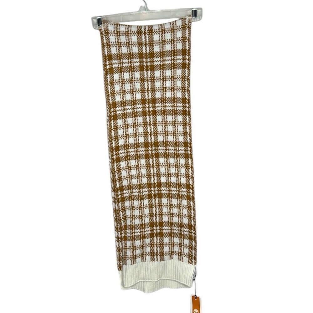 Timberland Women’s Gold And Cream Plaid Scarf. NWT.